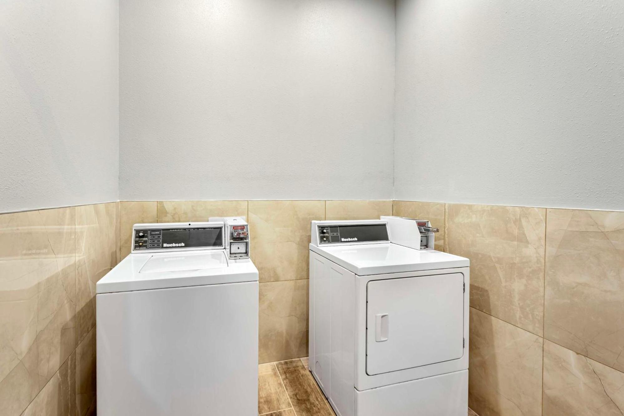 Best Western Chambersburg Luaran gambar
